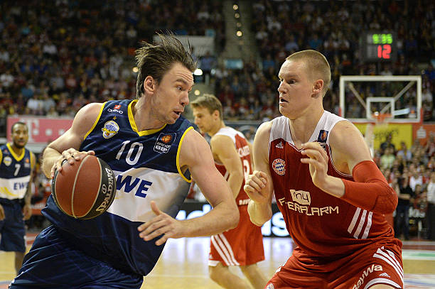 表现诠释了 表现诠释了