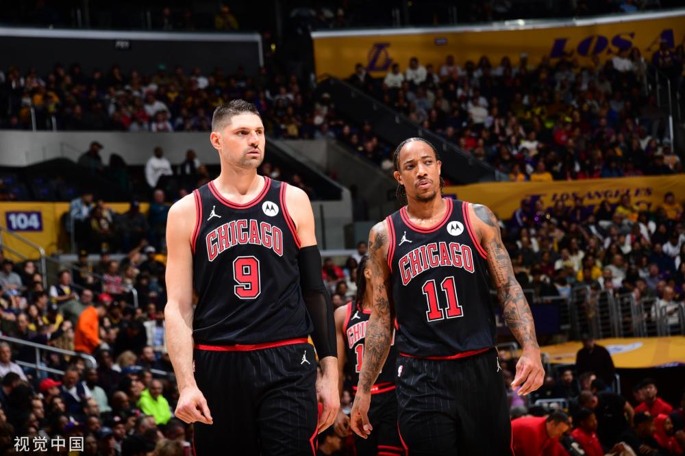 媒体上引发 媒体上引发