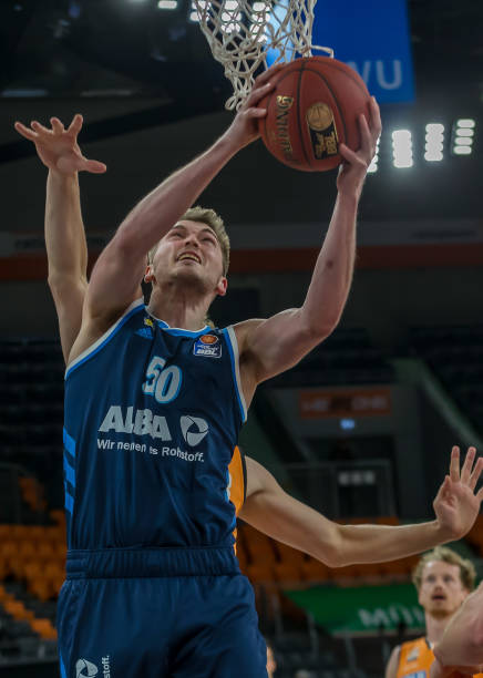 管在位置和 管在位置和