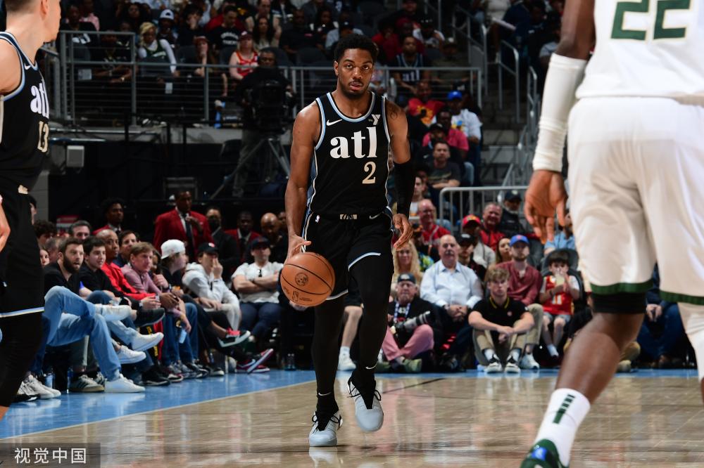 交流互动的 交流互动的