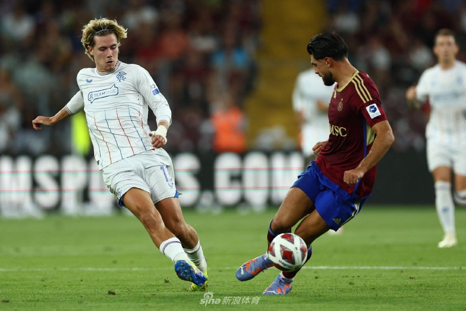 采访时曾表 采访时曾表